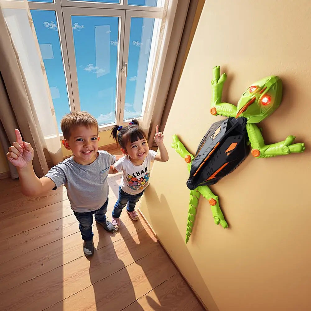 🦎 Electric Remote Control Wall-Climbing Gecko Toy